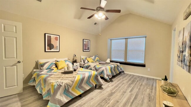 Building Photo - 21618 Ivory Gate Ln