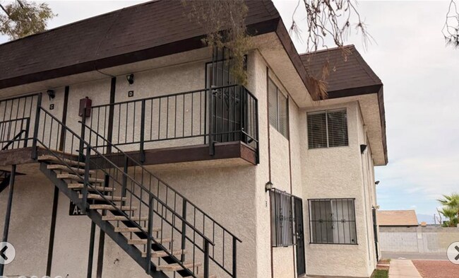 Building Photo - 4316 Tara Ave