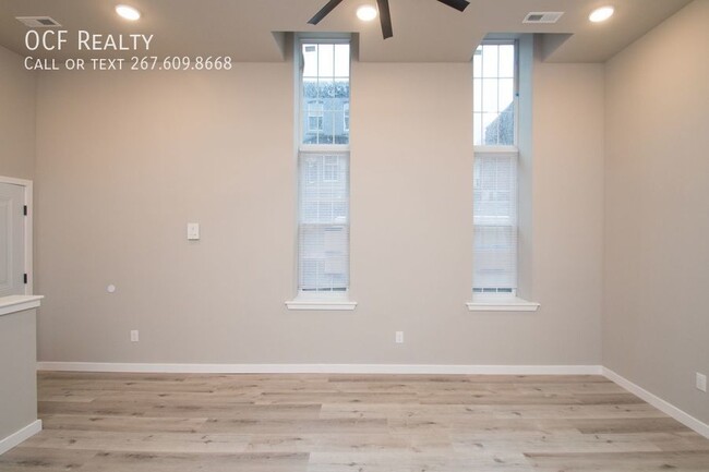 Building Photo - Two Bed Brewerytown Apartment