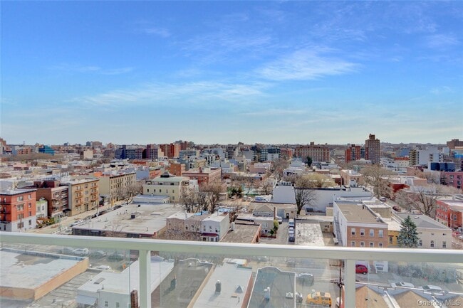 Building Photo - 11-24-24 31st Avenue