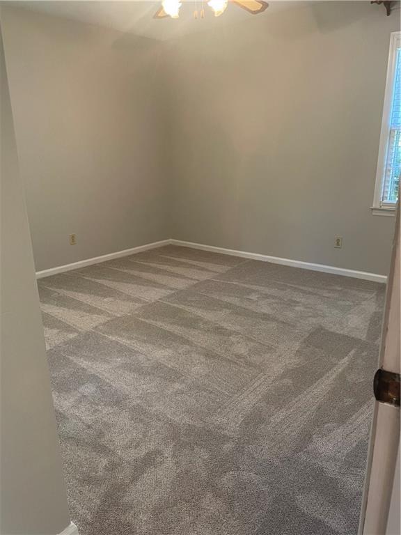 Building Photo - 5416 N Richland Creek Rd