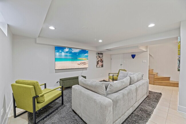 Building Photo - 9084 Barberry Ln
