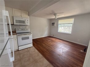 Building Photo - 4210 Springs Ln