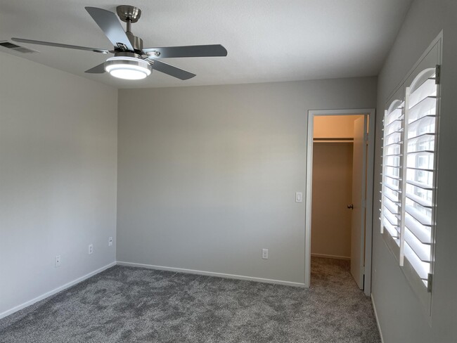 Building Photo - 1167 Innisfree Ct