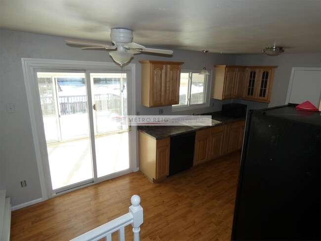 Building Photo - 890 Lilac St