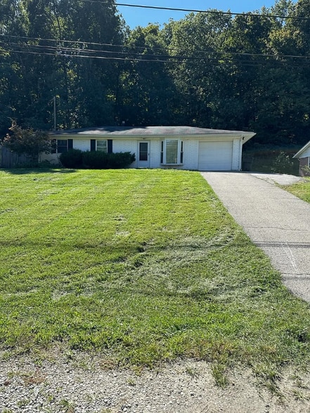 Primary Photo - 1819 Valley View Rd