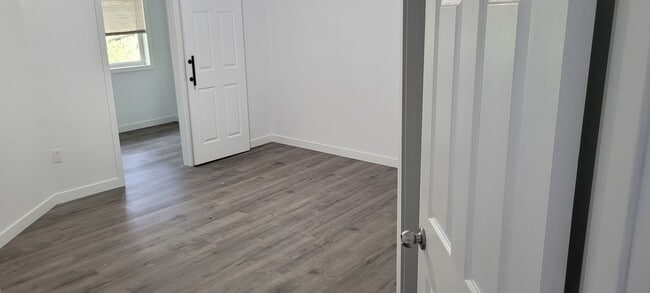 Building Photo - 12204 SE 7th St