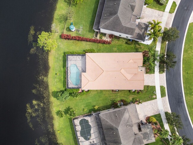 Building Photo - 4/3/2 Copperleaf POOL home in Palm City!!