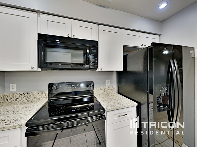 Building Photo - 5163 Tallow Wood Ct