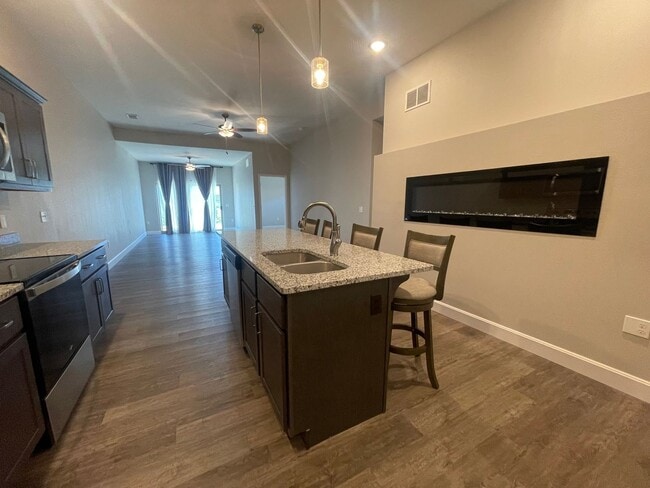 Building Photo - A taste of Tuscany! Gorgeous 2 Bedroom 2 B...