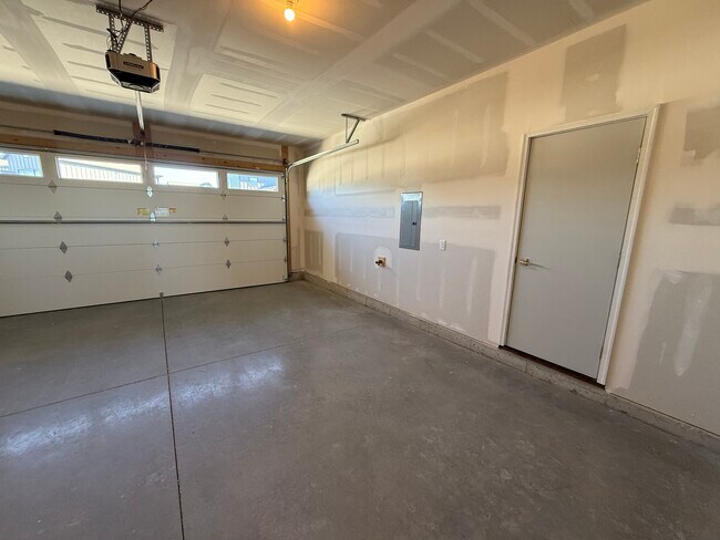 Building Photo - 82 Horseshoe Lp