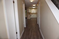 Building Photo - 3 Bedroom 3 Bath Townhome located in Arlin...