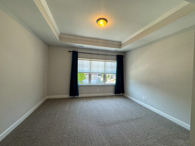 Building Photo - 2202 Rooster Spur Ct