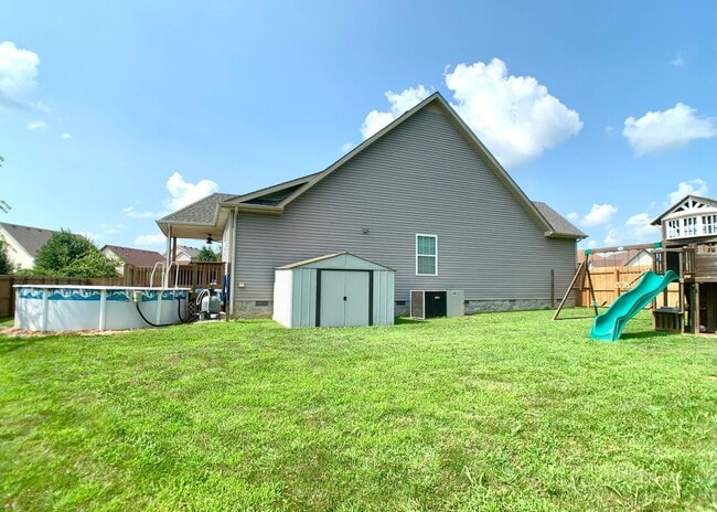 Building Photo - 3734 Silver Fox Ct