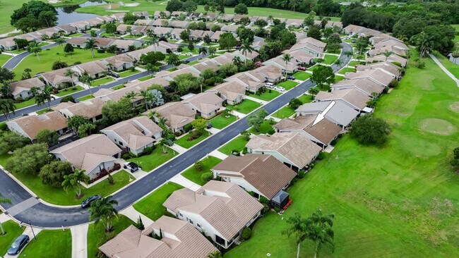 Building Photo - 2525 SW Egret Pond Cir