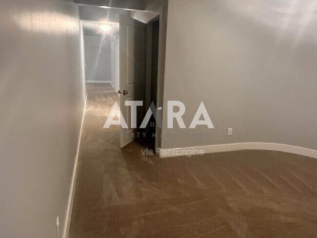 Building Photo - 9167 S Galette Ln