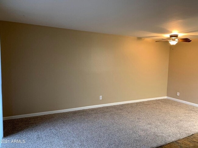 Building Photo - Nice 2 Bedroom in  Phoenix