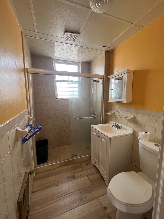 Primary Photo - 13239 58th Ave