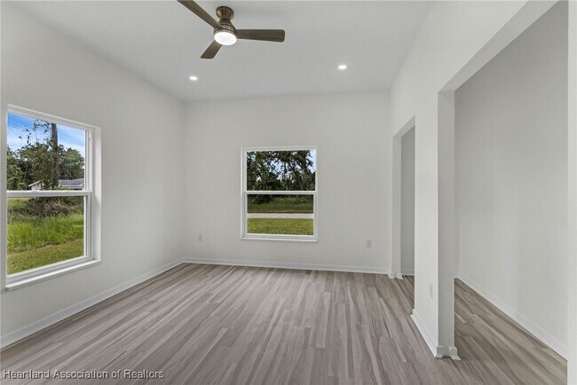 Building Photo - 7539 Bernal Dr