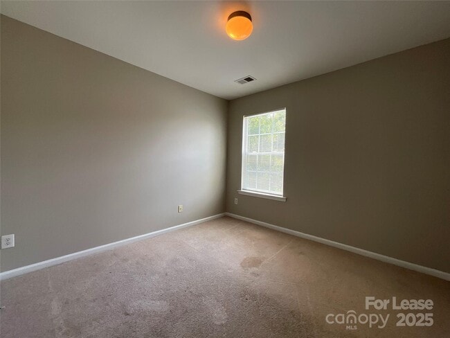 Building Photo - 2111 Arbor Vista Dr