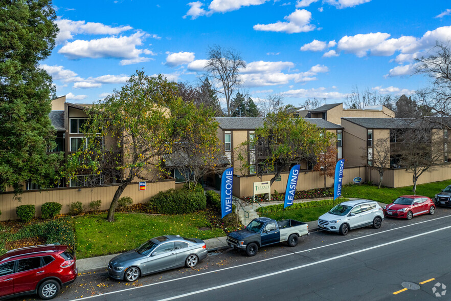 Primary Photo - Terrace Apartments