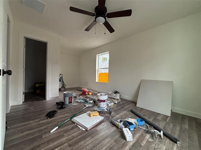 Building Photo - 1103 Bell Dr