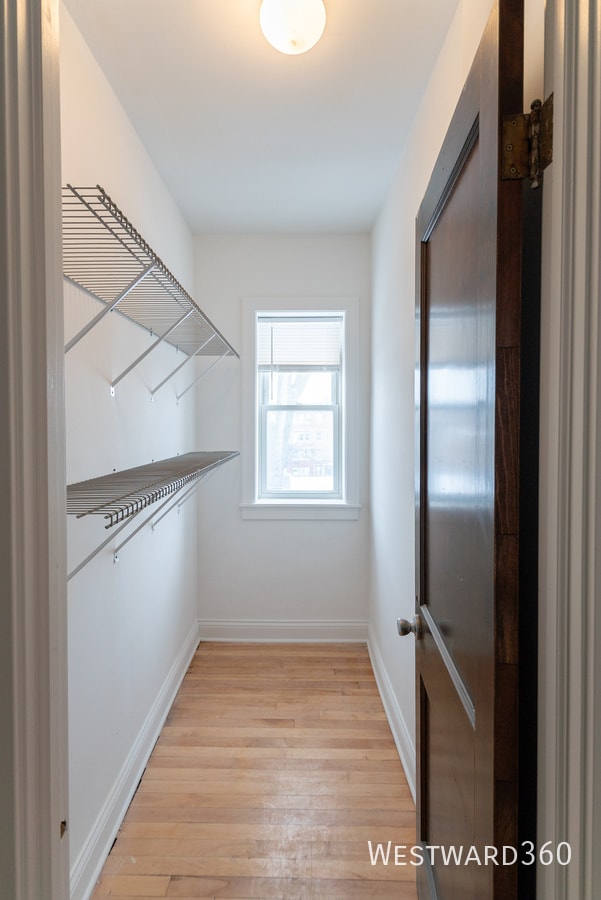 Building Photo - 4344 N Mozart-2E