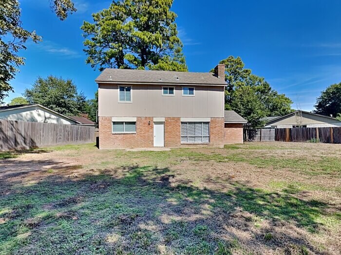 Building Photo - 23403 Verngate Dr