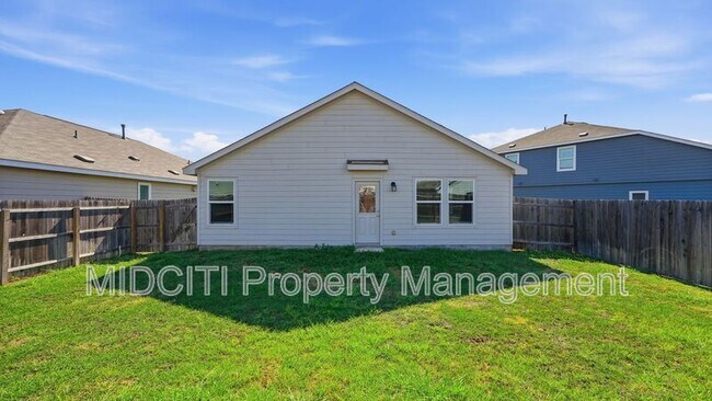 Building Photo - 466 Fairy Duster Dr