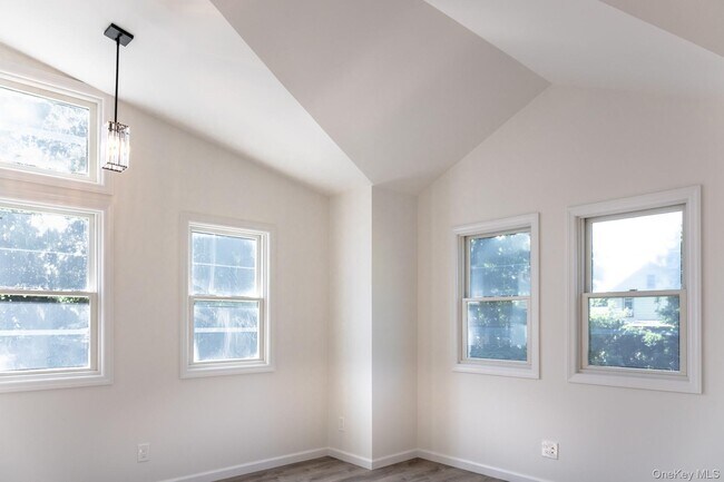 Building Photo - 43 N Midland Ave