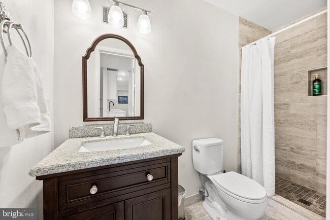 Building Photo - 7362 Clifton Rd