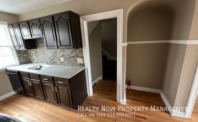 Building Photo - 18220 Winslow Rd