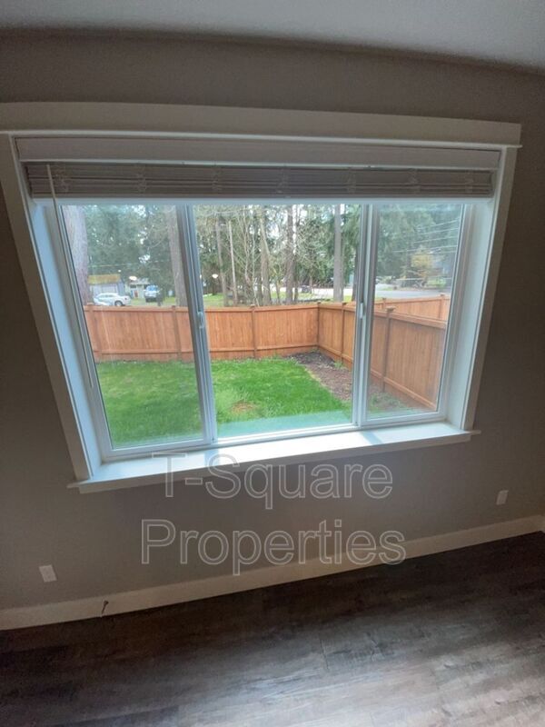 Building Photo - 19923 Cypress Way