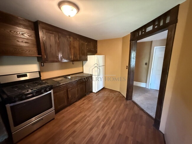 Building Photo - 1076 Ackley St