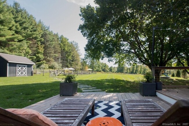 Building Photo - 49 Benton Hill Rd