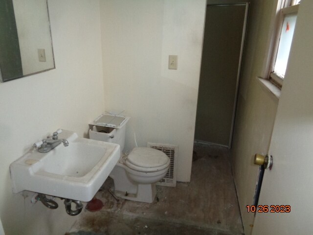 Building Photo - 1334 Gardner St