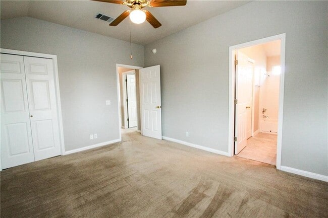 Building Photo - 1209 Still Meadow Dr