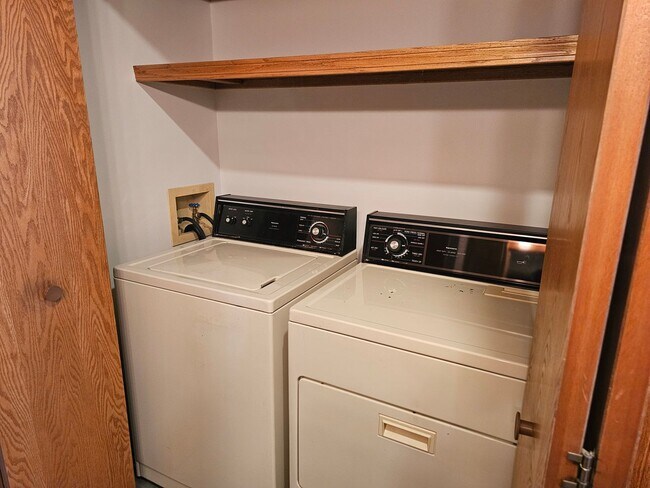 Building Photo - 1 Bed 1 Bath Single Family Home in Wisconsin Rapids