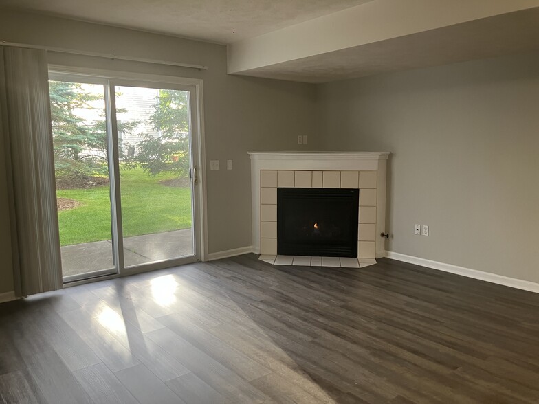 Building Photo - 1789 Park Trl NE