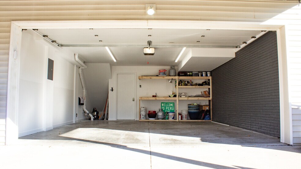 Building Photo - 1506 McKinley Pl