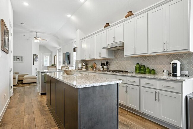 Building Photo - 104 Arrowhead Mound Rd