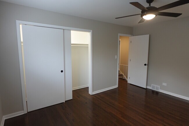Building Photo - 1420 Shermer Rd
