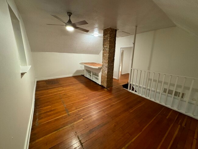 Building Photo - 654 1/2 N 100 E