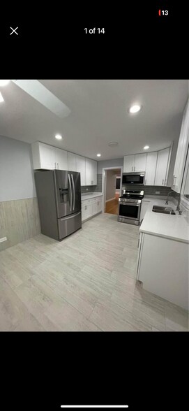 Building Photo - 6748 E Prairie Rd