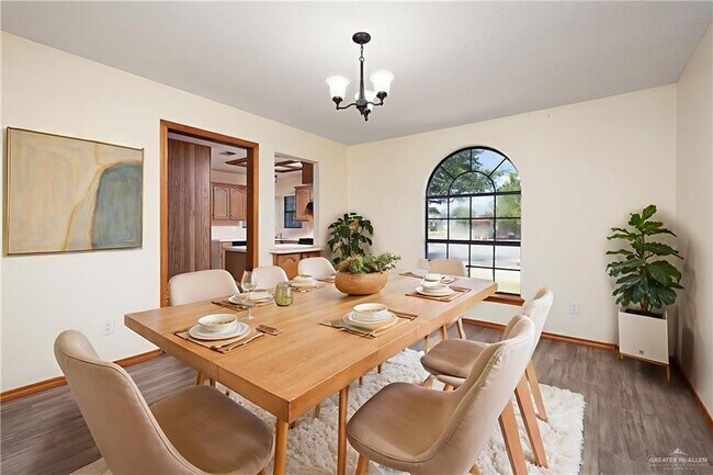 Building Photo - 22 8th