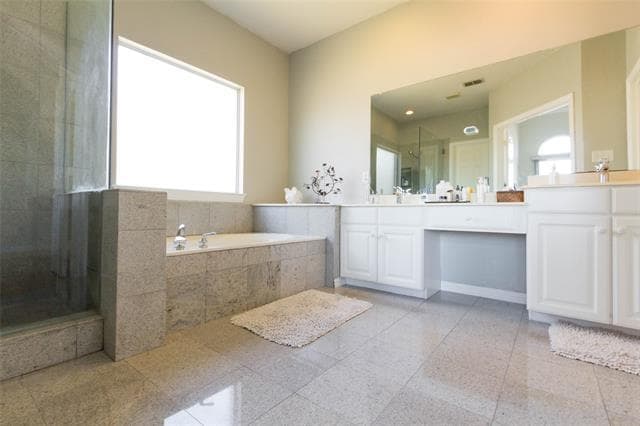 Building Photo - 2545 Royal Birkdale Dr