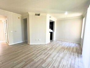 Building Photo - Meridian - Unfurnished 1 Bed | 1 Bath Luxu...