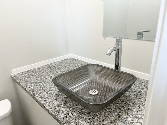 Building Photo - 1120 Hoefgen St