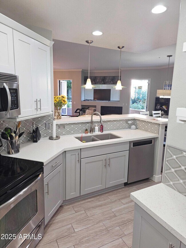 Building Photo - 11640 N Tatum Blvd