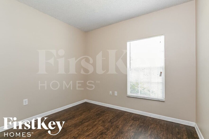 Building Photo - 117 Marsh St